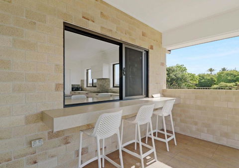 ESCAPE WITH A VIEW - Tourism Noosa 4