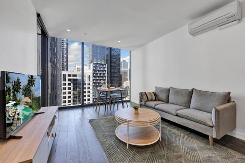 EQ Tower Modern Apartments Melbourne Central CBD - Tourism Noosa 1