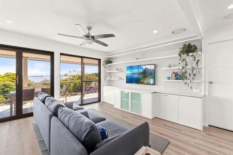 Family Retreat With Water Views At Corlette - Tourism Noosa 3