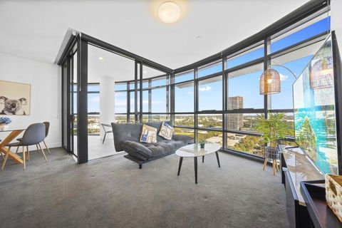 Fabulous View Apartment In Sydney Olympic Park - Tourism Noosa 3