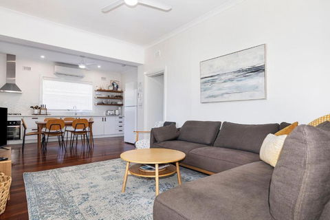 Fairbairn Beach House - Tourism Noosa 2