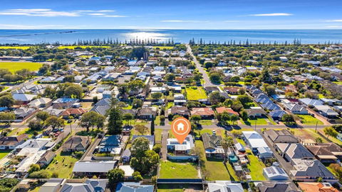 Fairbairn Beach House - Tourism Noosa 1