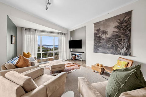 Fairview Central With A View - Tourism Noosa 1