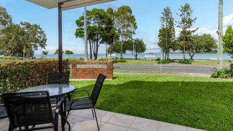 Fairweather Dreaming - Tourism Noosa 0
