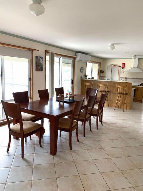 FairWinds - 22 Sunman St, Goolwa Beach - Tourism Noosa 3
