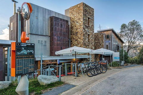 Falls Creek Spa Penthouse By Ready Set Stay - Tourism Noosa 3