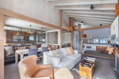 Family Chalet 34 The Stables Perisher - Tourism Noosa 2
