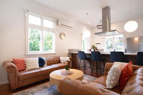 Family-Friendly Comfort - Tourism Noosa 0