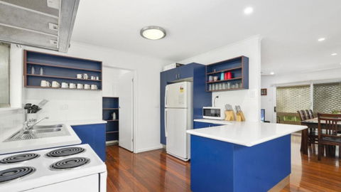 Family Friendly House With Pool & Aircon - Tourism Noosa 2