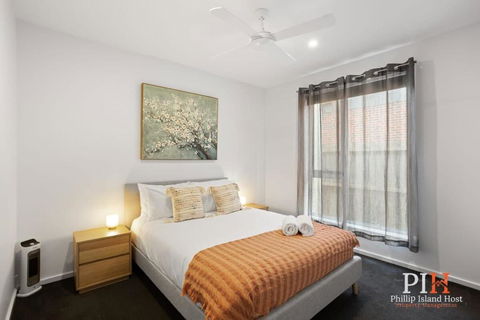 Family Luxury 3 Bdr King Bed - Tourism Noosa 1