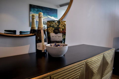 Fantastic 3 Bedroom Apartment In Southbank - Tourism Noosa 2