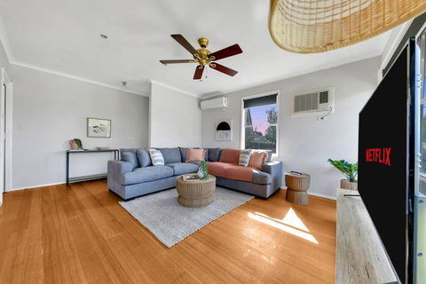 Fantastic 3BR Near North Shore Beach - Tourism Noosa 0