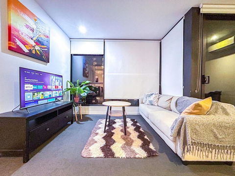 Fantastic View 2br1ba In Cbd Wifi Balcony - Tourism Noosa 2