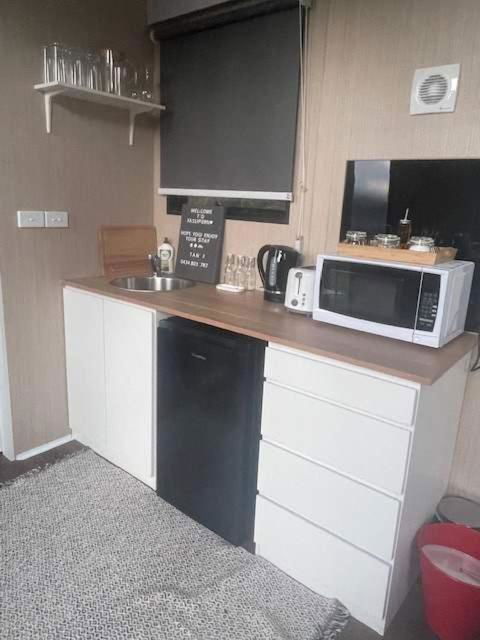 Fassifern Tiny House 1 By Tiny Away - Tourism Noosa 3