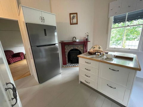 Finney Cottage - Tourism Noosa 1