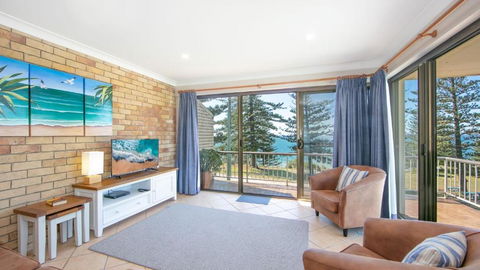Flinders Lodge - Tourism Noosa 0