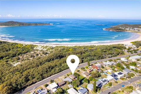 Fingal Bay Coastal Retreat 1 12 Marine Dr Fantastic Ground Floor Duplex - Tourism Noosa 3