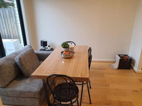 Family Friendly 2BR Townhouse 5mins To Hospital - Tourism Noosa 3