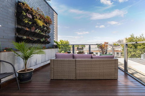 FUN&KY Parking 2 Patios WFH WiFi City Views - Tourism Noosa 1