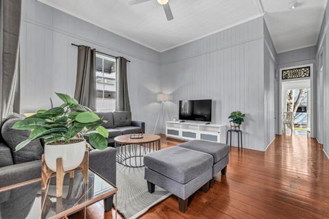 Gabba Central House 3BR2Bath Pets - Tourism Noosa 2