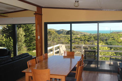 Gabbadah Beach House - Tourism Noosa 1