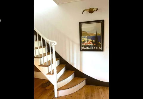 Gable House - Tourism Noosa 1