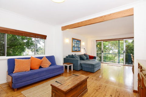 GERR14C - Salty Dog - Tourism Noosa 0