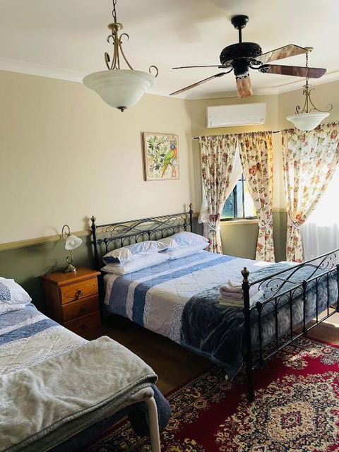 GOLDEN LACE B&B - Tourism Noosa 2