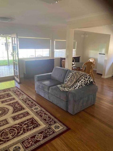 Golden Street Cottage - Tourism Noosa 2