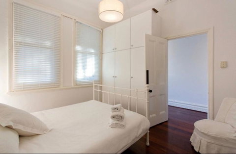 Gorgeous Subiaco Cottage - Tourism Noosa 3