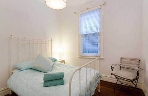 Gorgeous Subiaco Cottage - Tourism Noosa 4