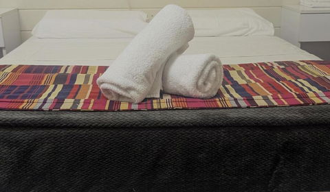 GRAND CENTRAL HOTEL PROSERPINE - Tourism Noosa 1