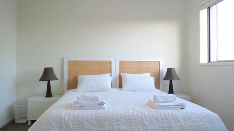 GREENWAY WATERS Apartments - Tourism Noosa 4