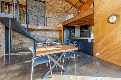Grey Gum Lodge - Tourism Noosa 3