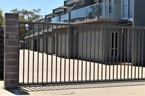 Griffith Prestige Apartments - Tourism Noosa 4
