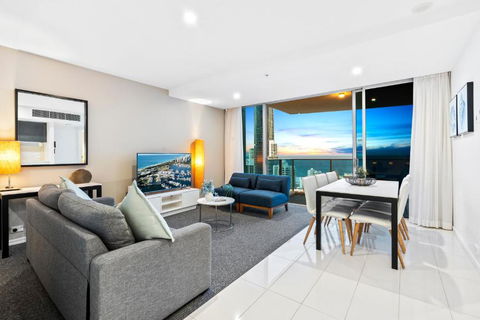 H Residences - Ocean View - Self Contained & Privately Managed Apartment - Wow Stay - Tourism Noosa 2