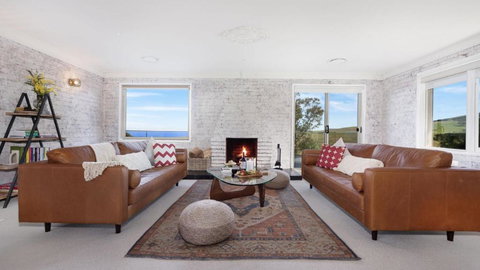 Halcyon - Tourism Noosa 1