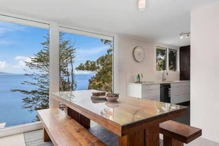 Hidden Bay Retreat-5 Bed- 15min To Hobart - Tourism Noosa 3