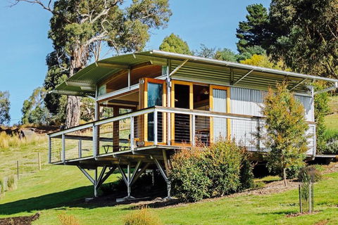 Hobart Hideaway Pods - Tourism Noosa 1