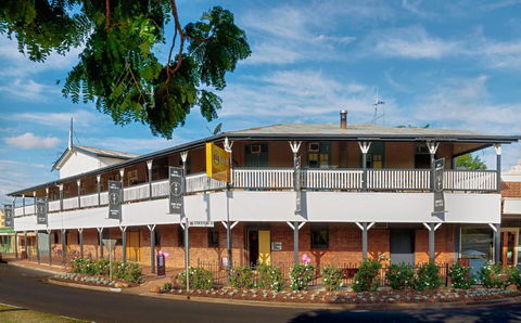 Hotel Cunnamulla - Tourism Noosa 1