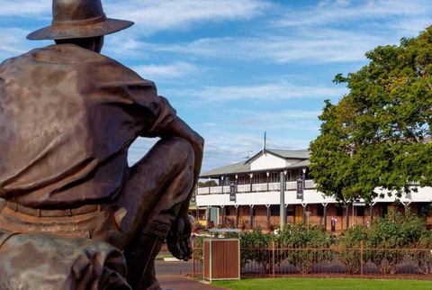Hotel Cunnamulla - Tourism Noosa 2