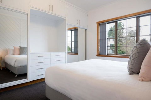Homely Abode - Near City With Parking - Tourism Noosa 2