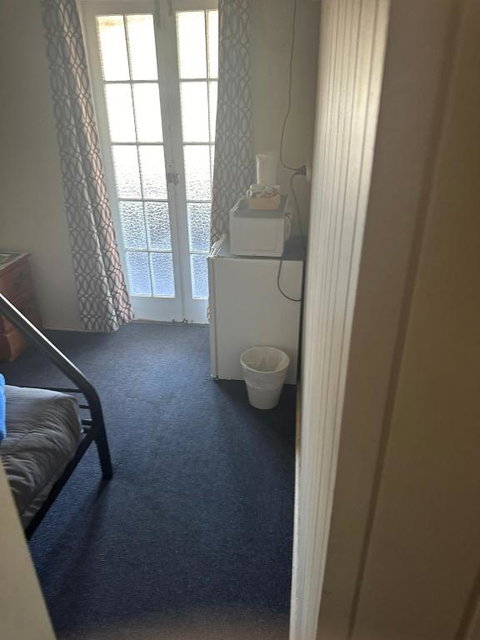 Hotel Metropole Proserpine - Tourism Noosa 2