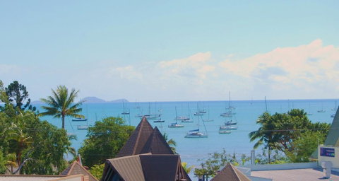 Airlie Beach Apartments - Tourism Noosa 0