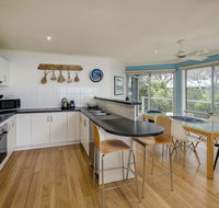 Alchemy on Island Beach - Tourism Noosa