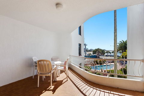 Alex Headland Beachfront - Tourism Noosa 2