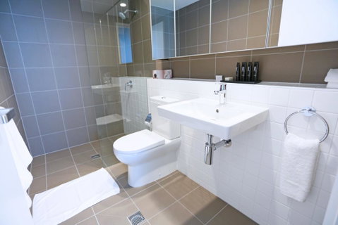 Alex Perry Hotel & Apartments - Tourism Noosa 2