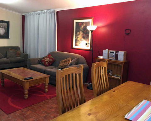 Alexander Cottage - Tourism Noosa 0
