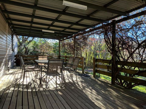 Alexander Cottage - Tourism Noosa 1