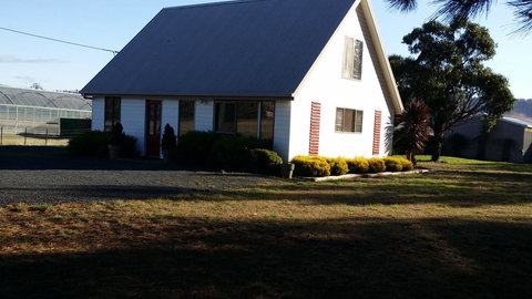 Alexanders Of Richmond - Tourism Noosa 0